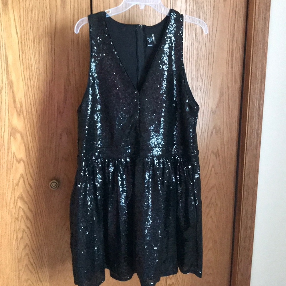 Party/Homecoming dress